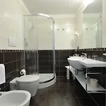 Lido Ξενοδοχείο 4*