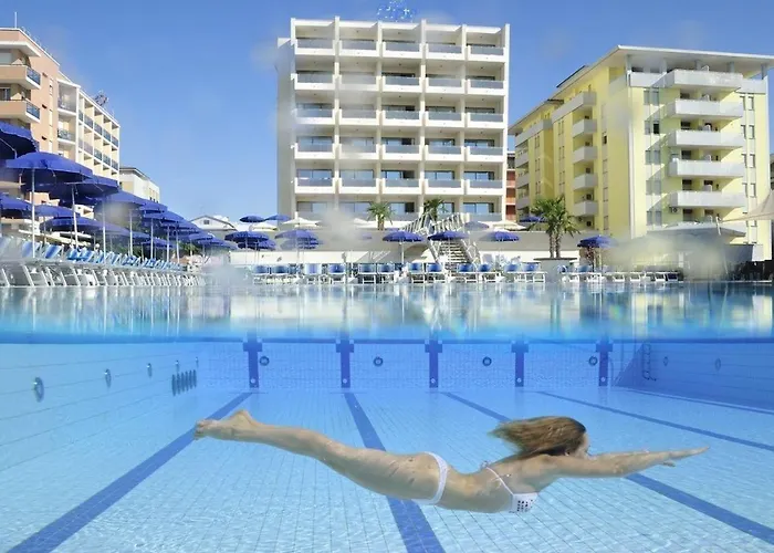 Lido Hotel 4*