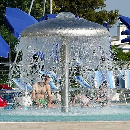 Hotel Lido