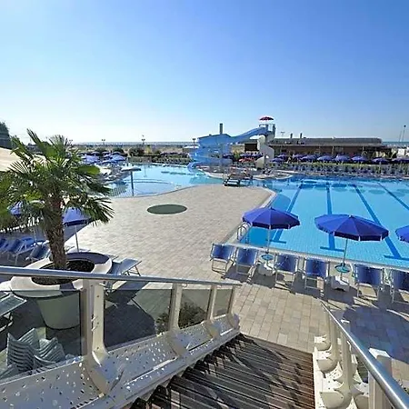 Hotel Lido 4*