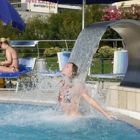 Lido 4*